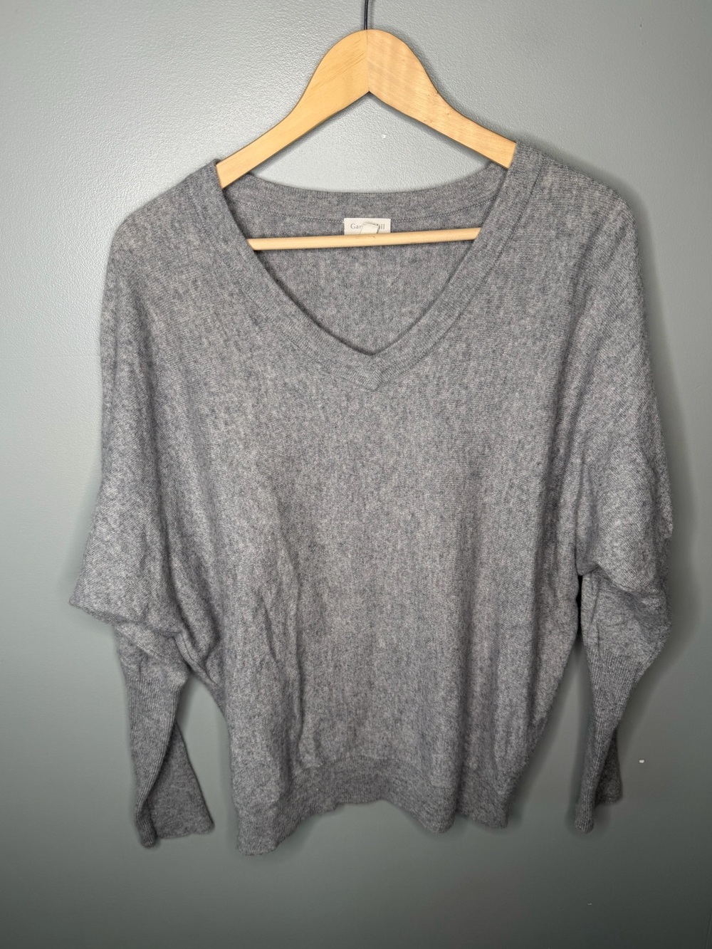Garnet Hill Essential Cashmere V-Neck Sweater - Picture 3 of 13